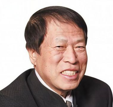 元谷外志雄 · APA集团创始人